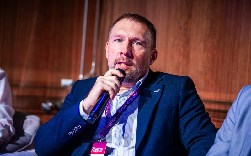 AI_SUMMIT_25_Sz_01479